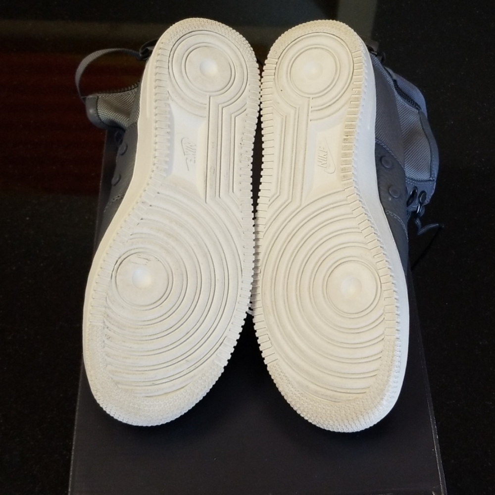 Nike SF AF1 Mid - Picture 6 of 8